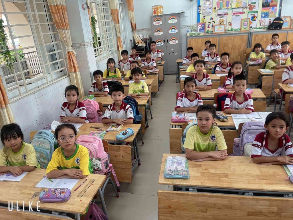 z7115478438049_989061512b4fe8922266ad1682bc0972